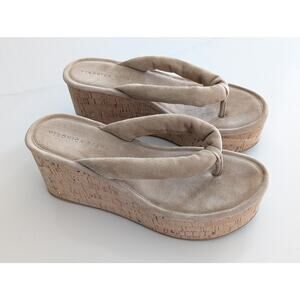 EUC Veronica Beard Geno Suede Platform Sandals Tan Beige US Size 9